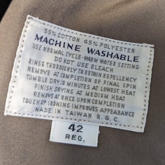 Vintage 1970’s Misty Harbor Trench Coat Double Breasted Epaulettes Long Beige - Picture 4 of 11